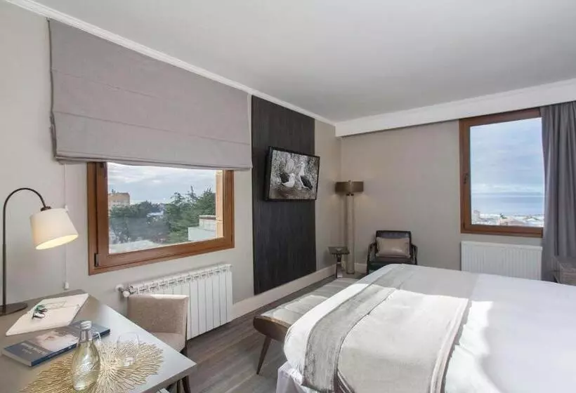 هتل Cabo De Hornos