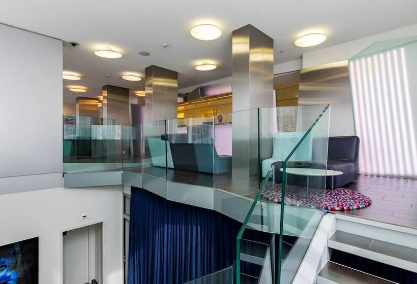 هتل Cristal Design