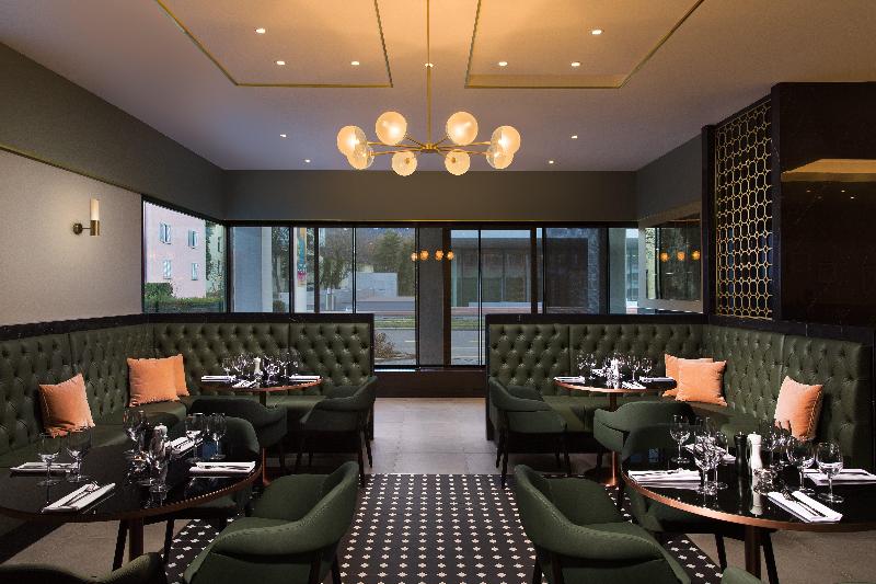 Hotel Crowne Plaza Zürich, An Ihg