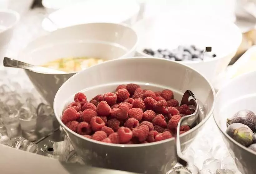 ホテル Einstein St. Gallen