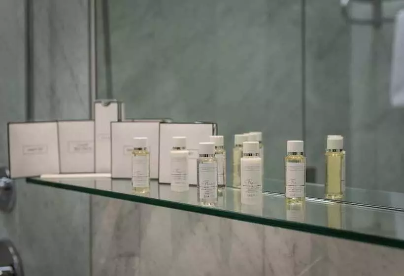 ホテル Einstein St. Gallen