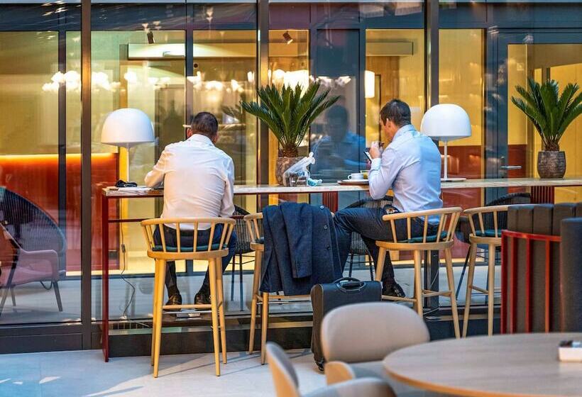 هتل Ibis Styles Zurich City Center