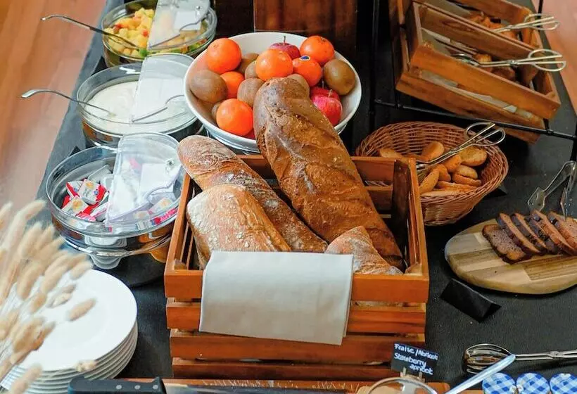 هتل International & Terminus