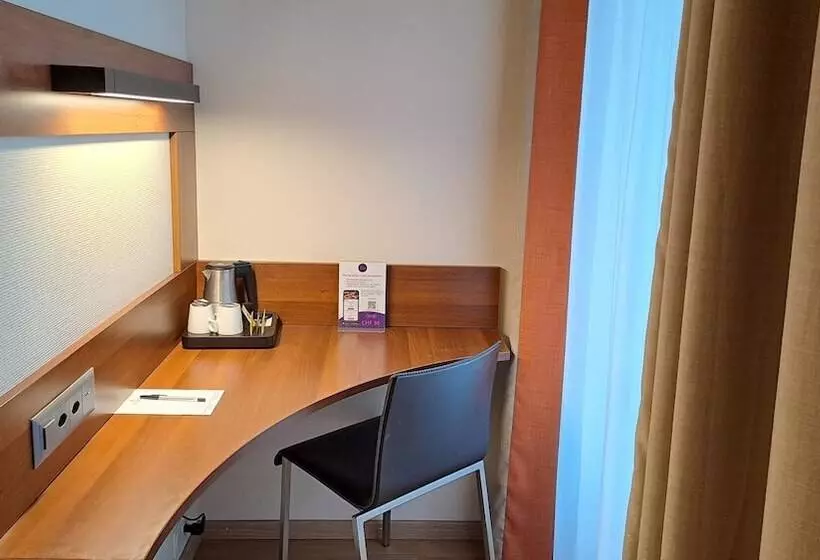 هتل International & Terminus