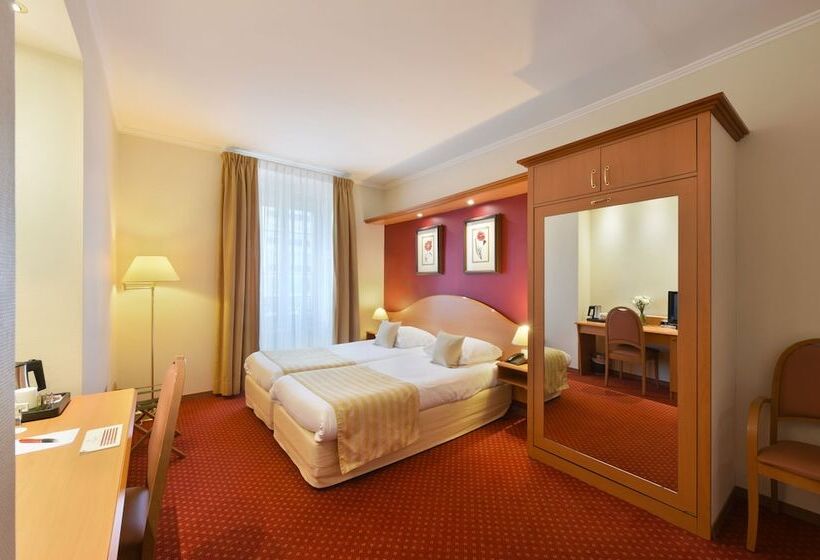 هتل International & Terminus