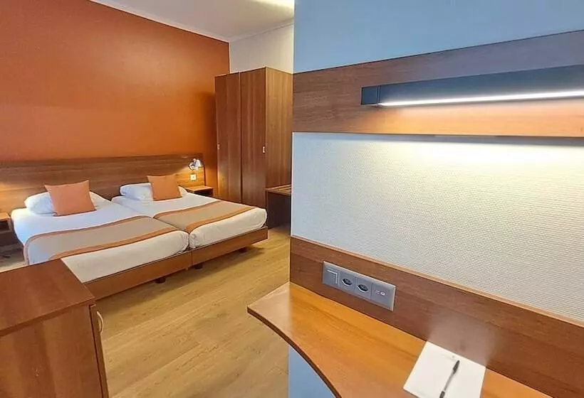 هتل International & Terminus