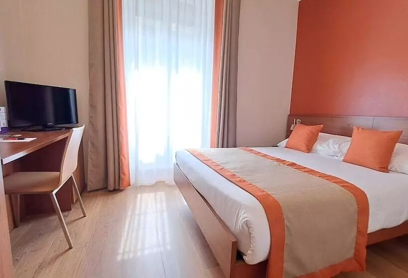 هتل International & Terminus