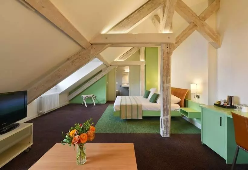 هتل International & Terminus