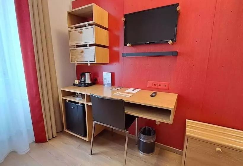 هتل International & Terminus