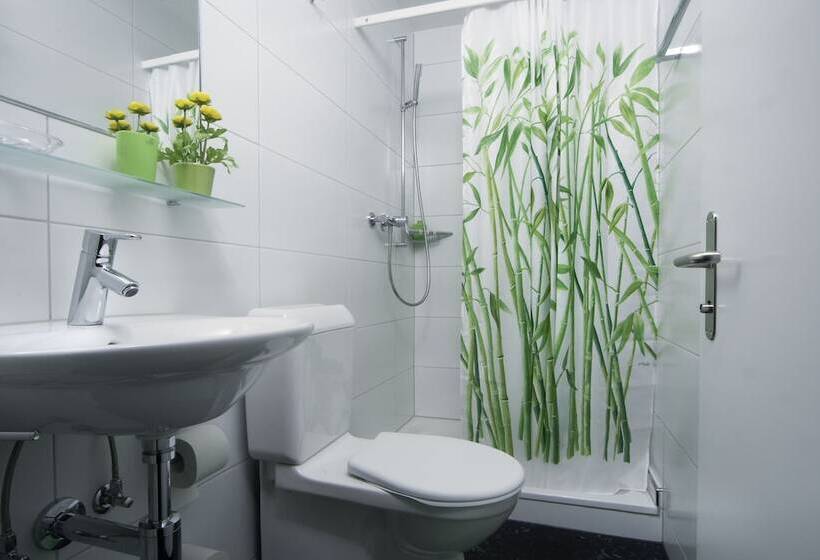 هتل Münzgasse Self Check In