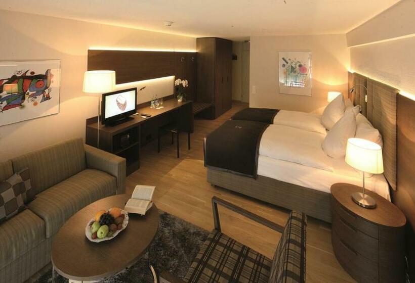 هتل Park Bad Zurzach