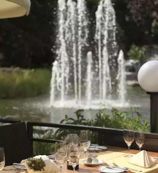 هتل Park Bad Zurzach