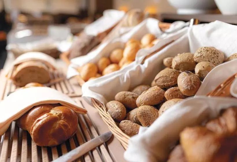 هتل Park Bad Zurzach