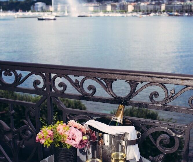 The Ritz Carlton Hotel De La Paix, Geneva