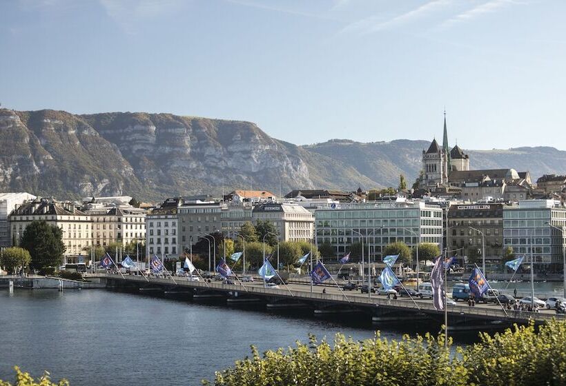 The Ritz Carlton Hotel De La Paix, Geneva