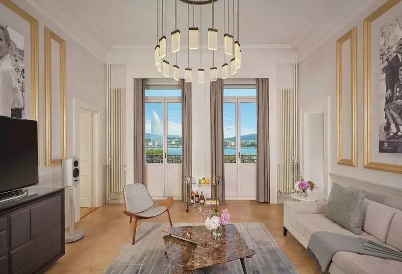 The Ritz Carlton Hotel De La Paix, Geneva