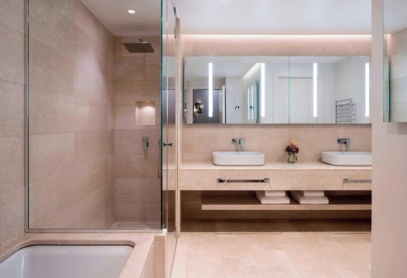 The Ritz Carlton Hotel De La Paix, Geneva