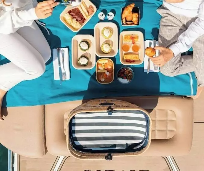 The Ritz Carlton Hotel De La Paix, Geneva