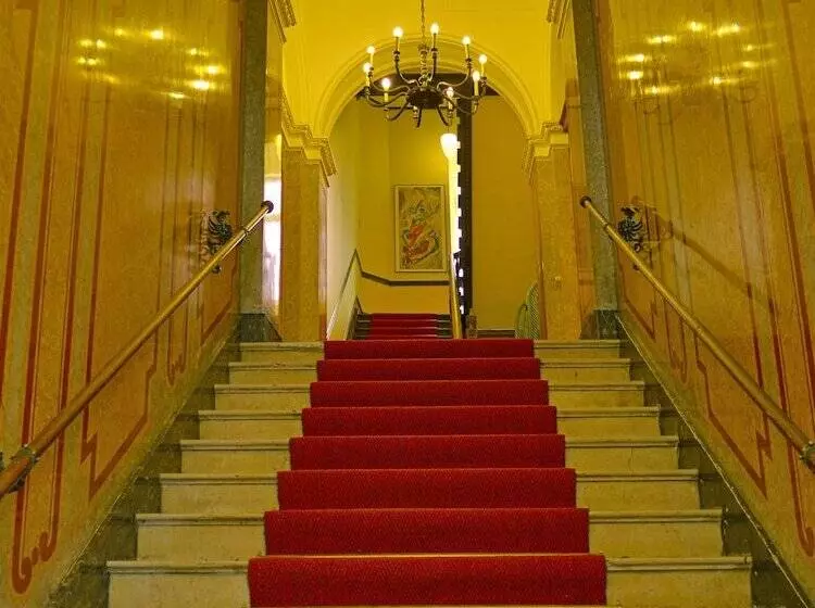 هتل Air In Berlin