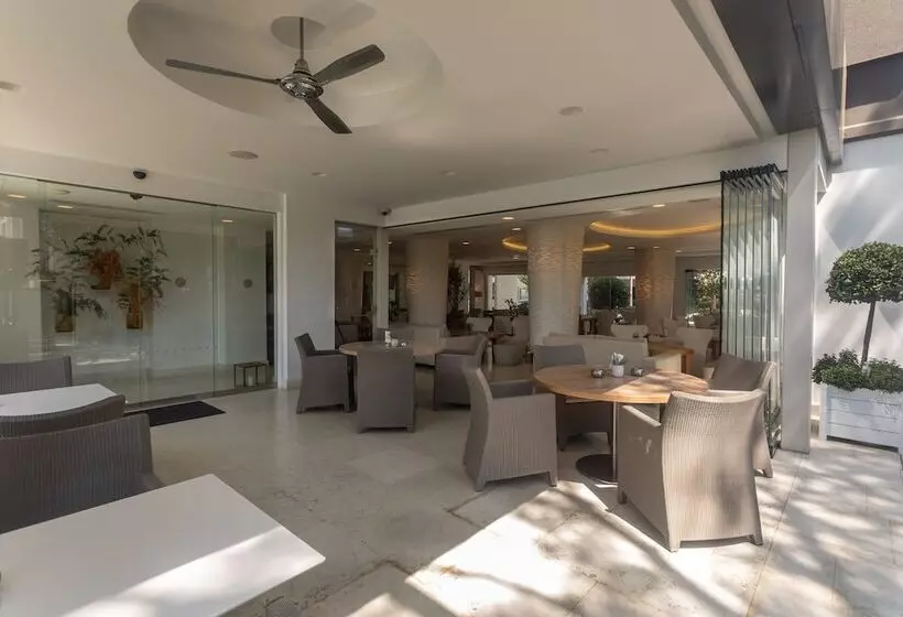 هتل Alasia Boutique