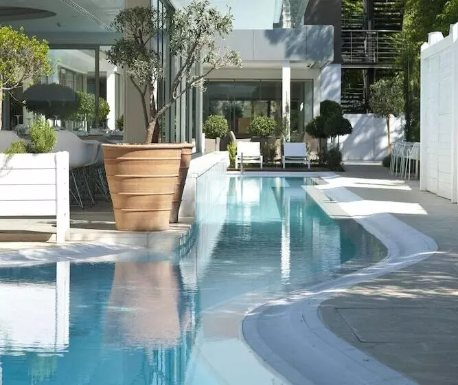 هتل Alasia Boutique