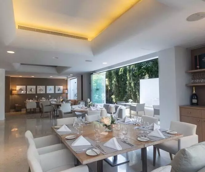 هتل Alasia Boutique