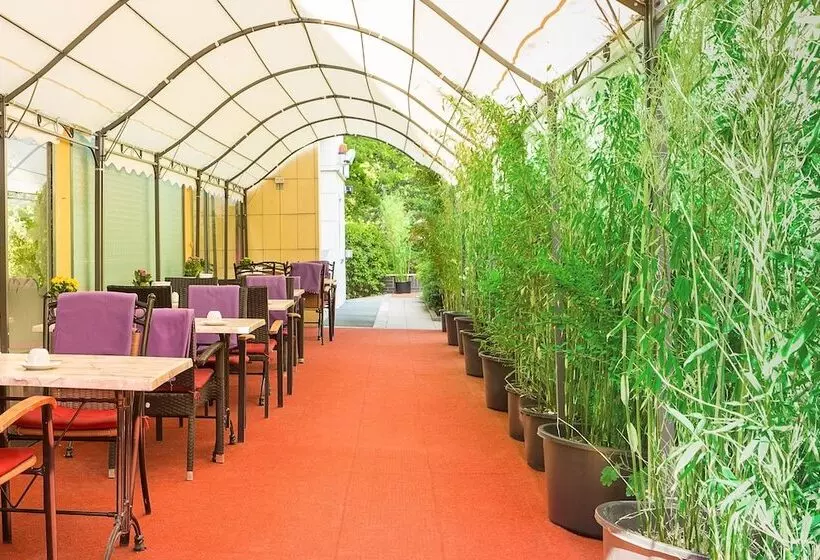 Alecsa Hotel Am Olympiastadion