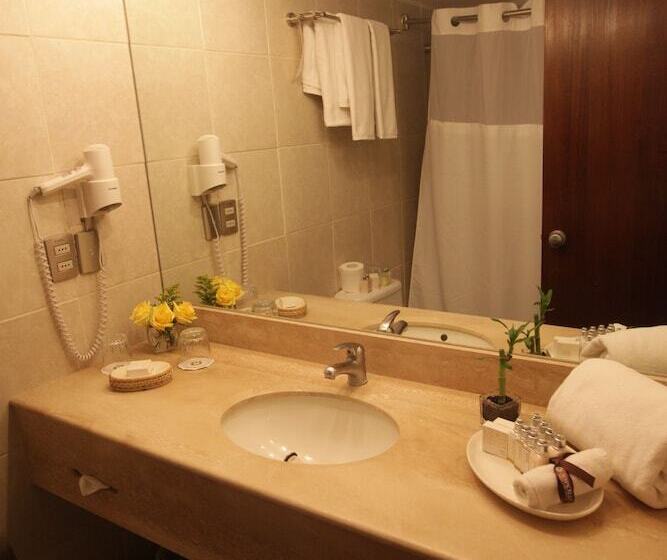 Almacruz Hotel Y Centro De Convenciones