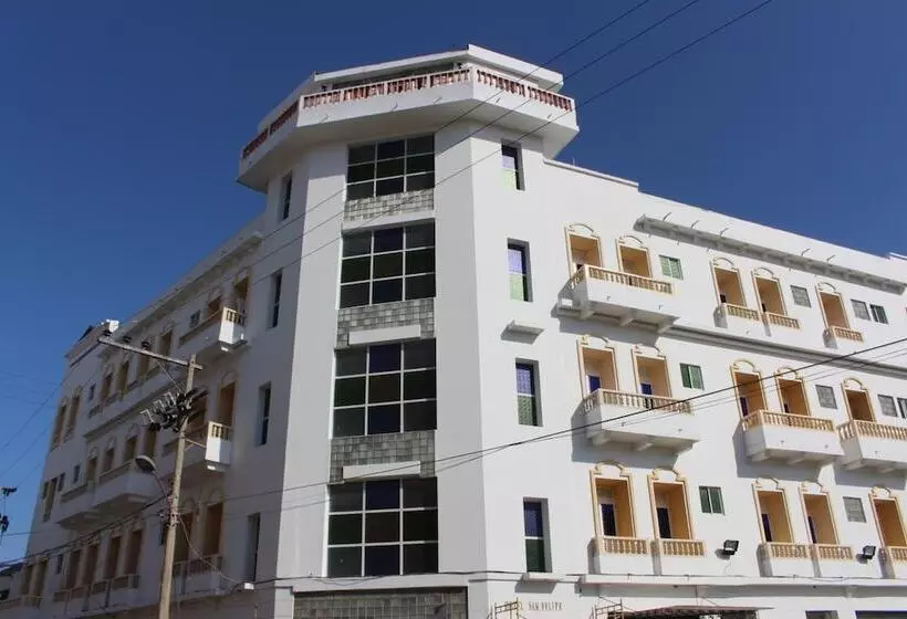 فندق Dorado Plaza Centro Historico