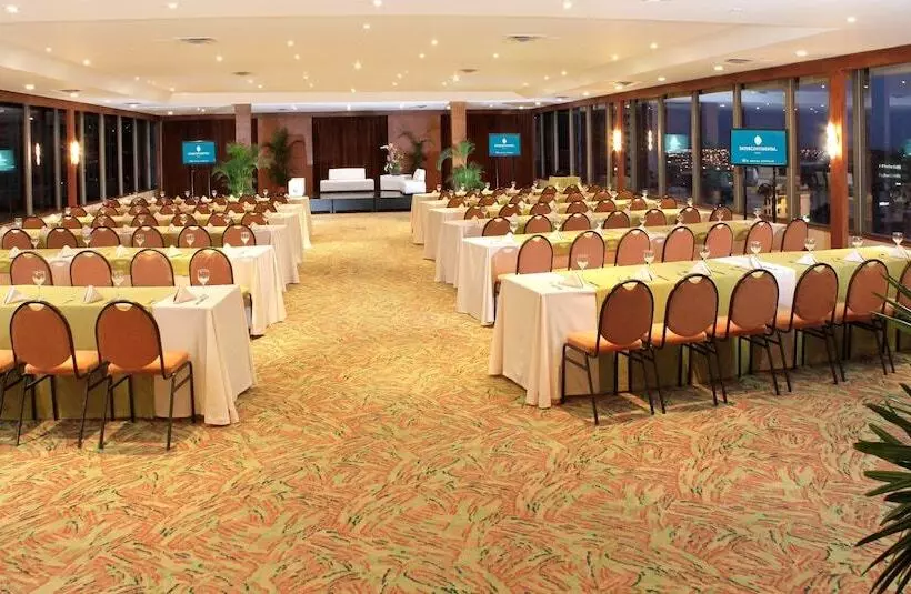 בית מלון כפרי Intercontinental Cali, An Ihg