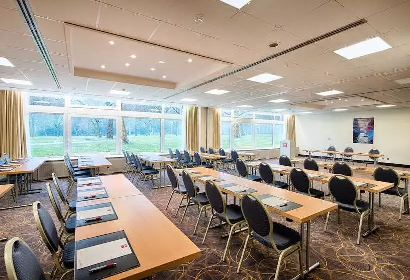 Leonardo Hotel Hamburg City Nord