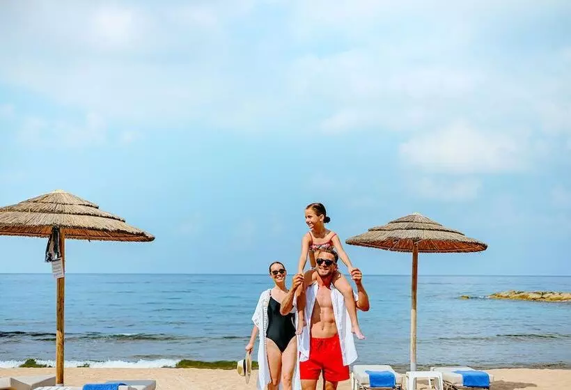 هتل Louis Ledra Beach