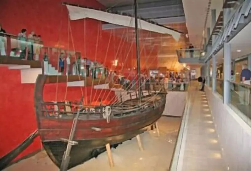 Napa Mermaid Hotel & Suites