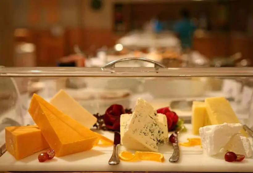 Napa Mermaid Hotel & Suites