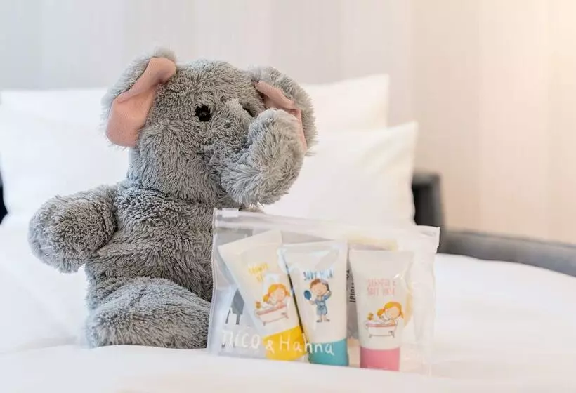 ホテル NH Hamburg Mitte