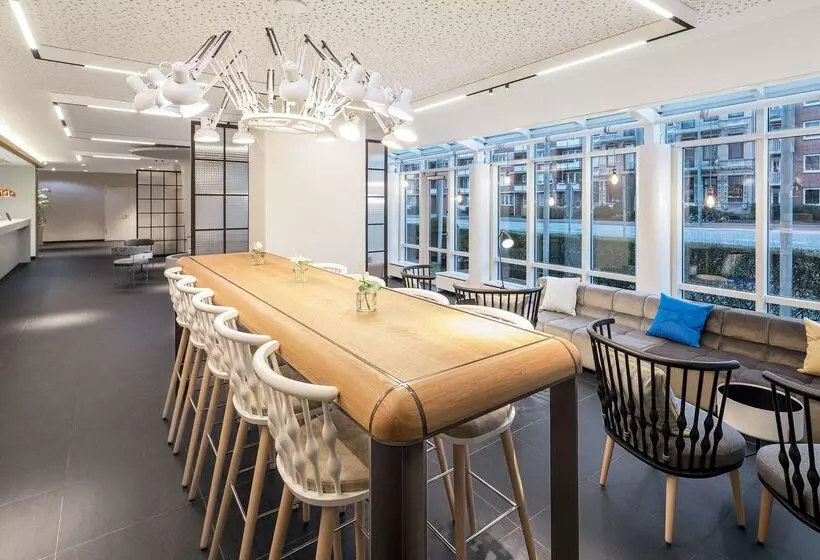 ホテル NH Hamburg Mitte