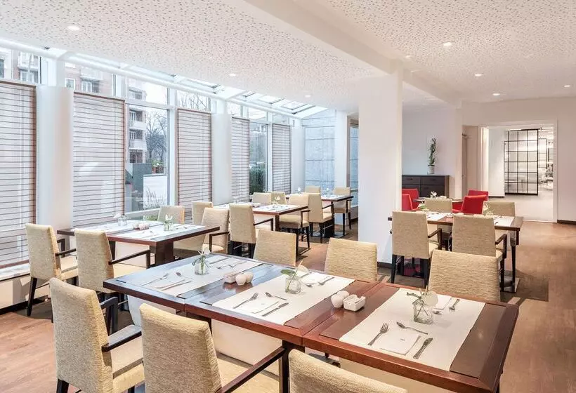 ホテル NH Hamburg Mitte