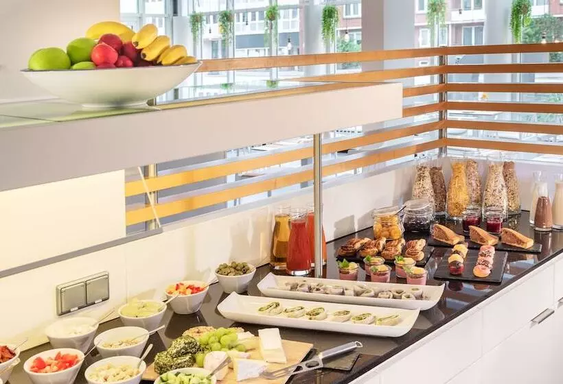 ホテル NH Hamburg Mitte