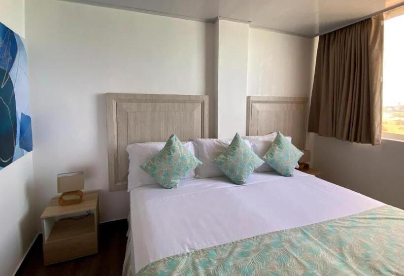 هتل On Vacation Blue Tone