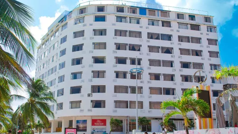 酒店 On Vacation Blue Tone