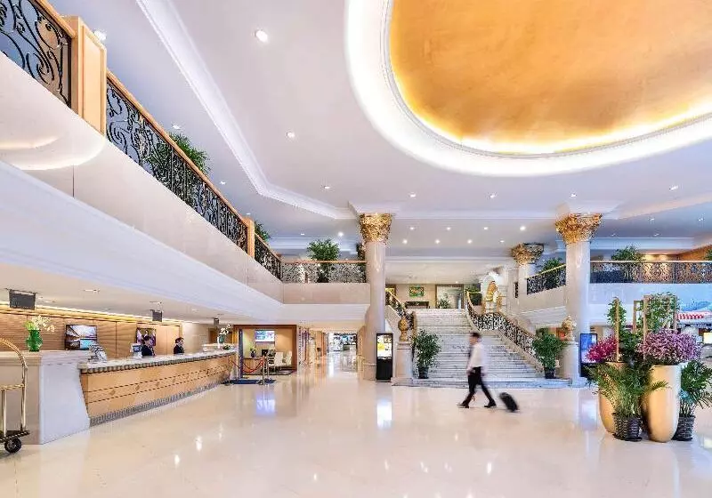 Novotel Beijing Peace