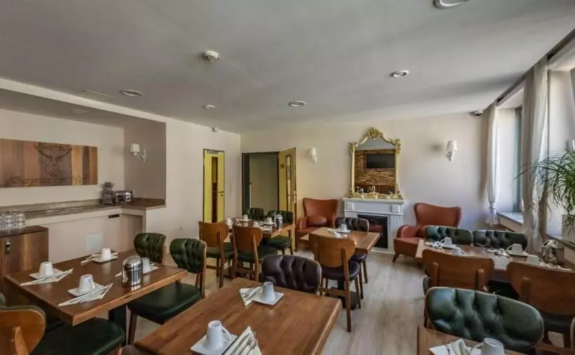 فندق Bayrischer Hof