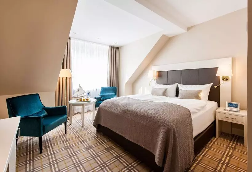 Birke, Ringhotel Kiel