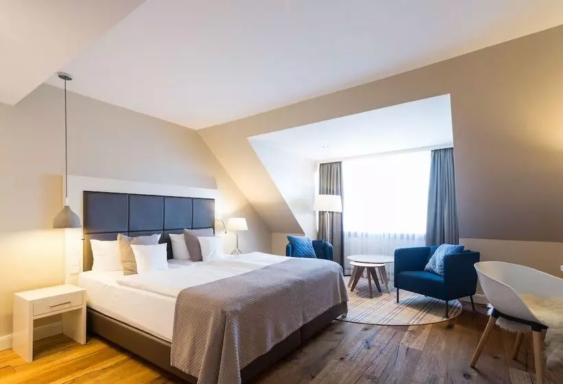 Birke, Ringhotel Kiel