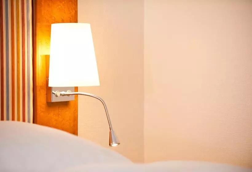 Birke, Ringhotel Kiel