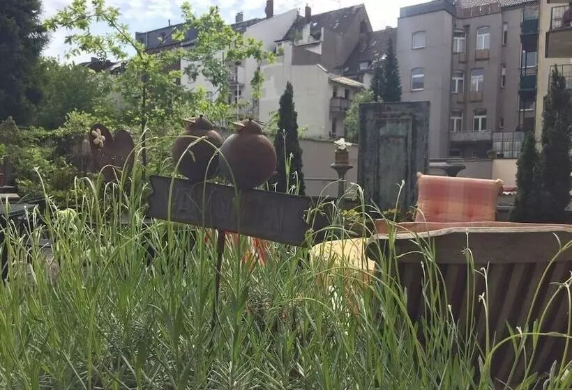 هتل Cascade Superior