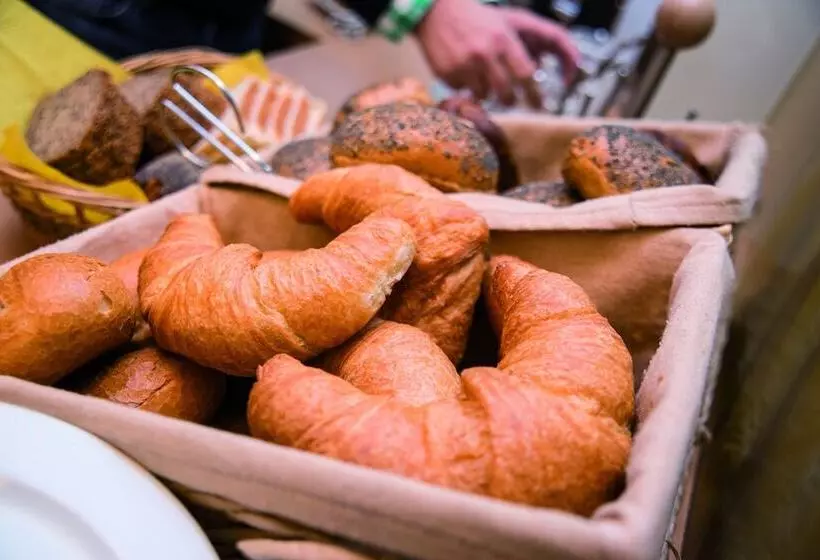 בית מלון כפרי Comfort Garni Stadtzentrum