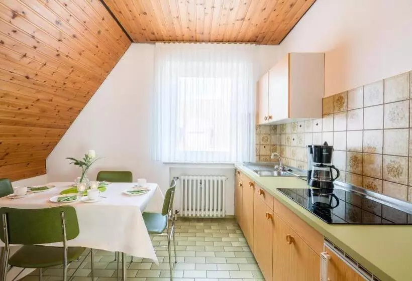 בית מלון כפרי Kemper