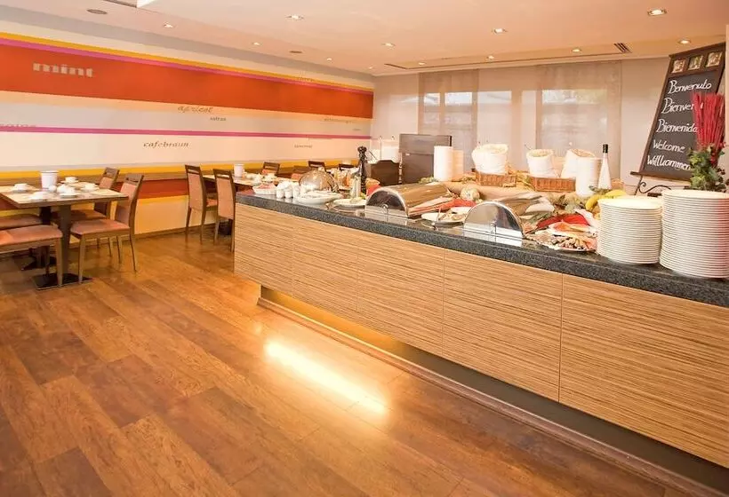 Mercure Hotel Koeln Belfortstrasse