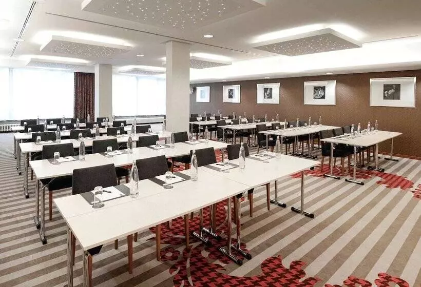 هتل Mondial Am Dom Cologne  Mgallery